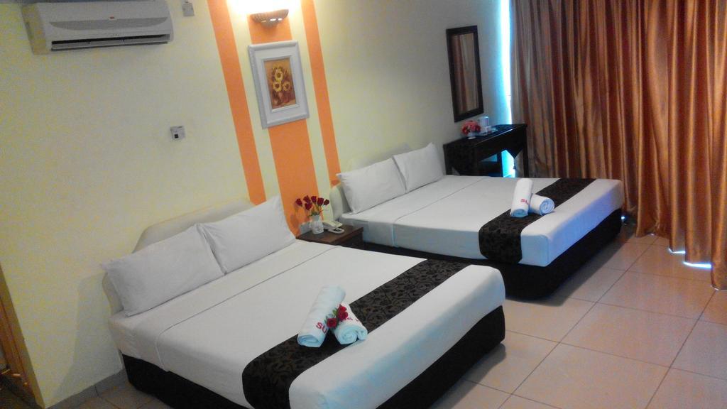 ซันอินส์กัวลาเซลังกอร์ Hotel กัวลาเซอลาโงร์ ภายนอก รูปภาพ