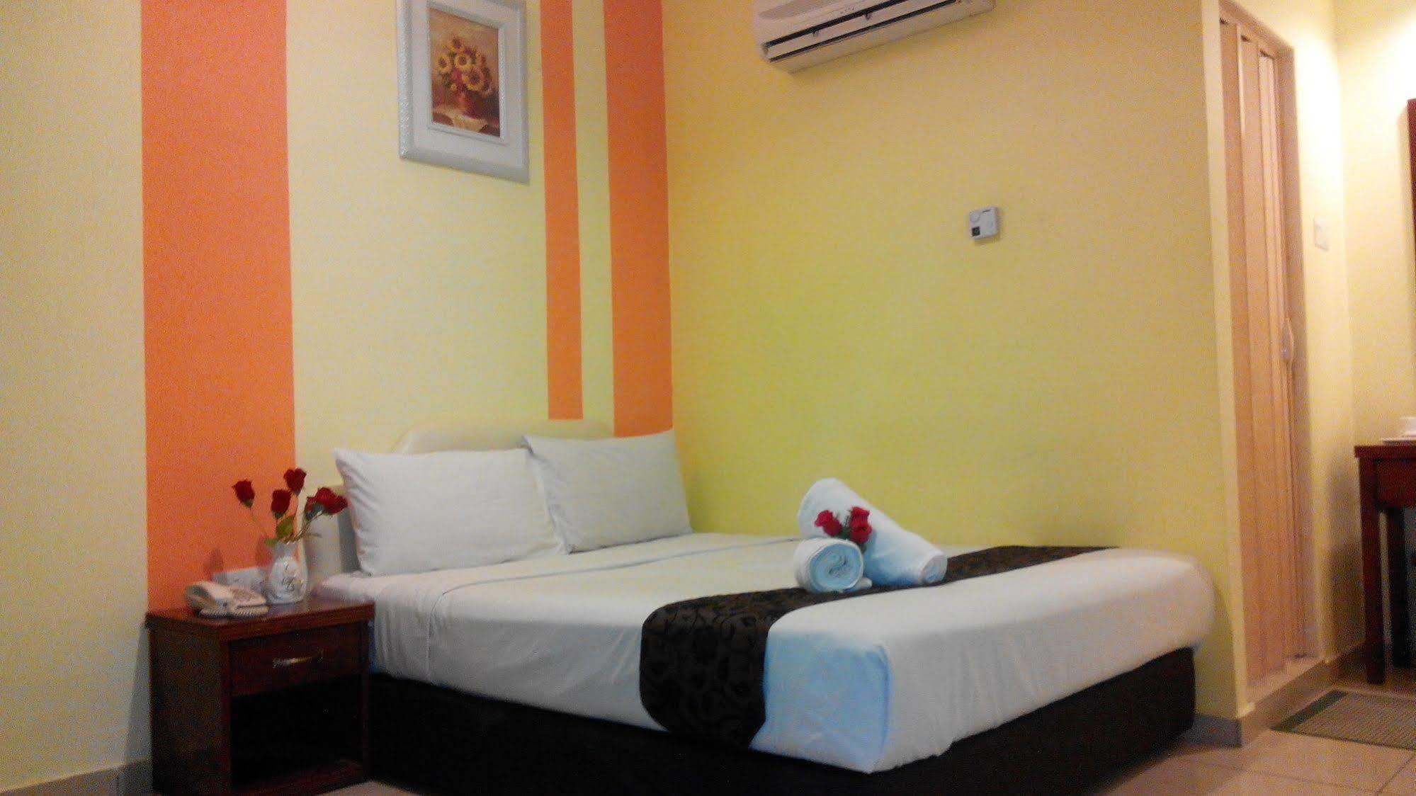 ซันอินส์กัวลาเซลังกอร์ Hotel กัวลาเซอลาโงร์ ภายนอก รูปภาพ
